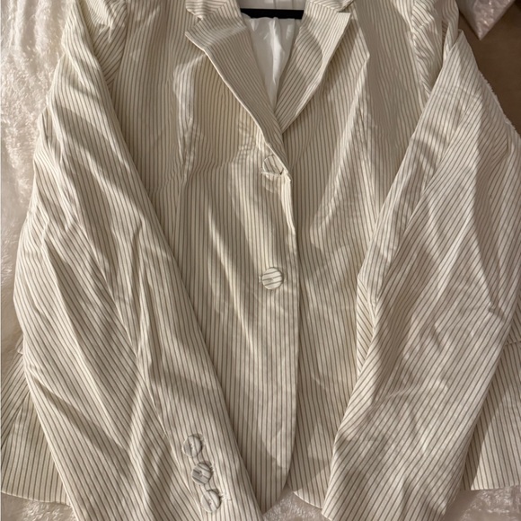 Nordstrom Cream Women's Blazer - Picture 4 of 4